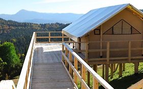 Bukovel Glamping